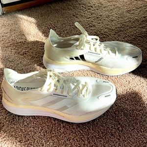 Adidas Adizero Boston 11 Women’s size 11 - Excellent used condition